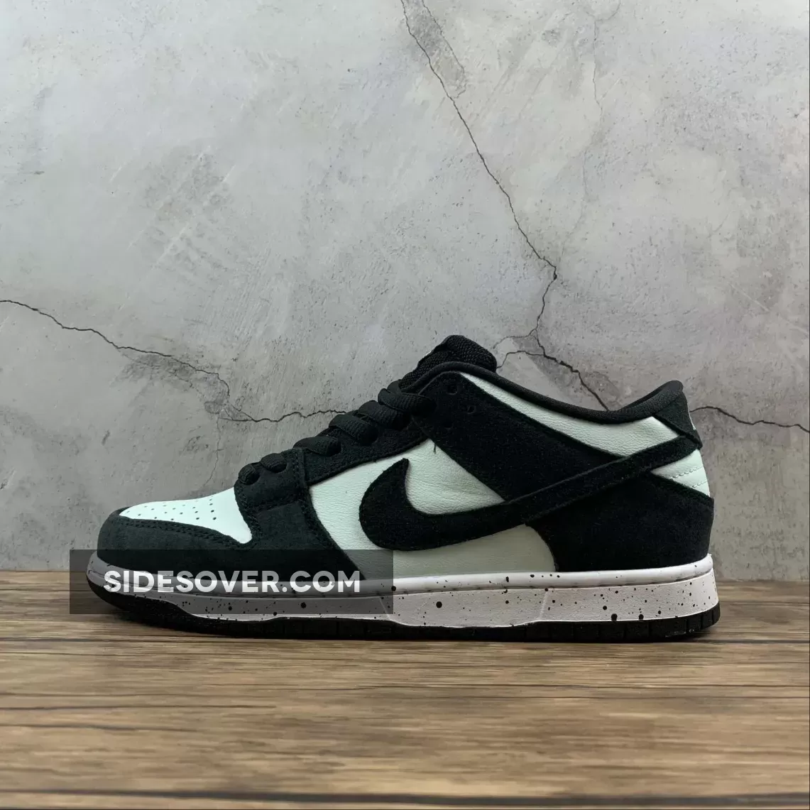 Nike SB Dunk Low Pro Black/Barely Green-White 854866-003 nike dunk barely green